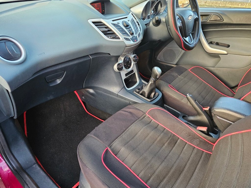 Used Ford Fiesta 2010 for sale - 78078096: Photo 14