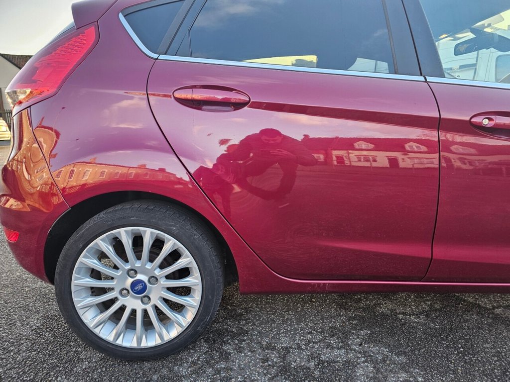 Used Ford Fiesta 2010 for sale - 78078096: Photo 21