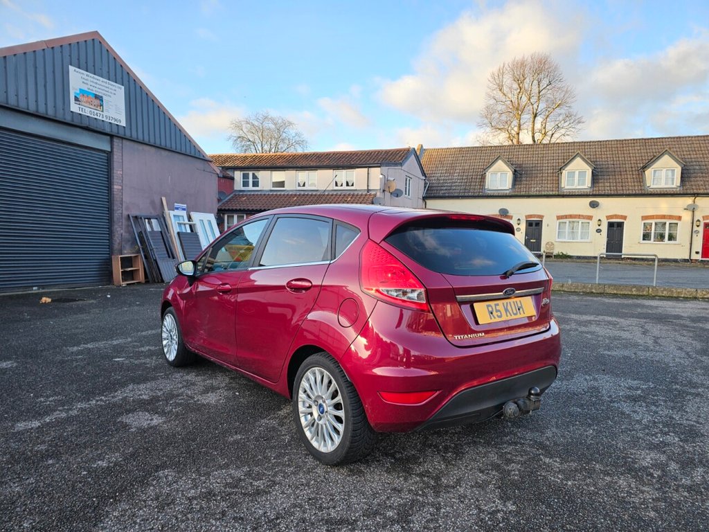 Used Ford Fiesta 2010 for sale - 78078096: Photo 6
