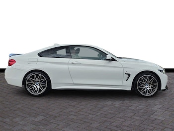 Used BMW 4 Series 2018 for sale - 78277579: Photo