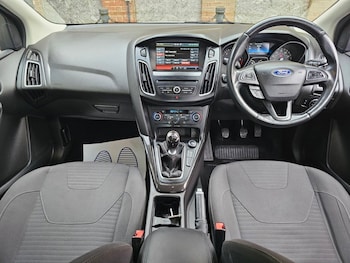 Used Ford Focus 2016 for sale - 78078101: Photo