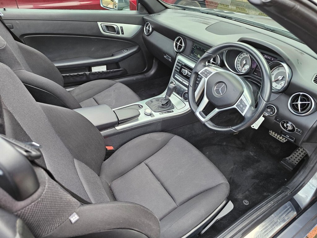 Used Mercedes-Benz SLK 2014 for sale - 78078124: Photo 10
