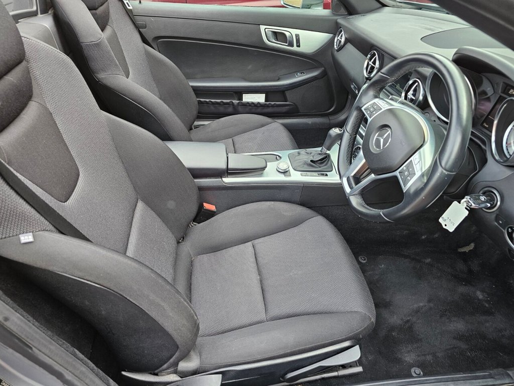 Used Mercedes-Benz SLK 2014 for sale - 78078124: Photo 11