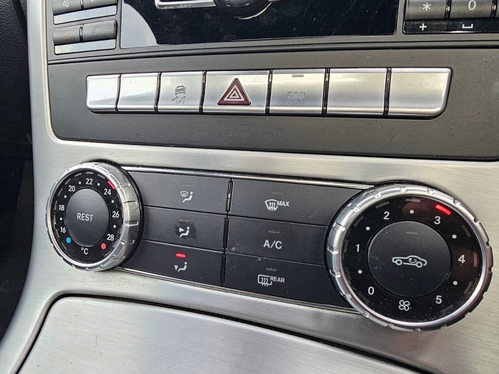 Used Mercedes-Benz SLK 2014 for sale - 78078124: Photo 16