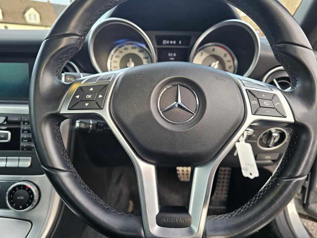 Used Mercedes-Benz SLK 2014 for sale - 78078124: Photo 28