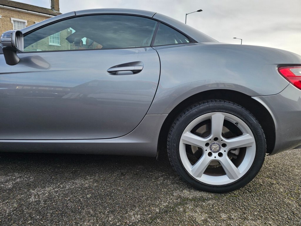 Used Mercedes-Benz SLK 2014 for sale - 78078124: Photo 31