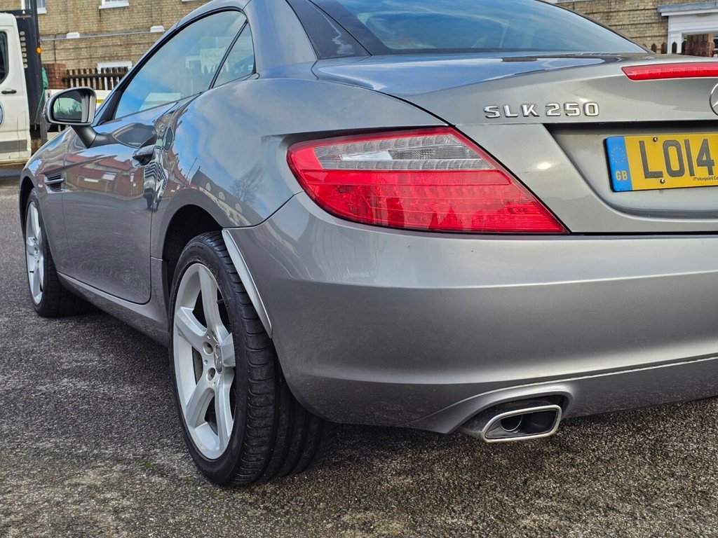 Used Mercedes-Benz SLK 2014 for sale - 78078124: Photo 36