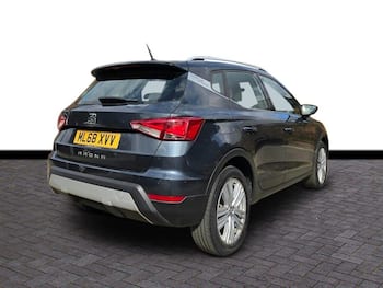Used SEAT Arona 2018 for sale - 79764545: Photo