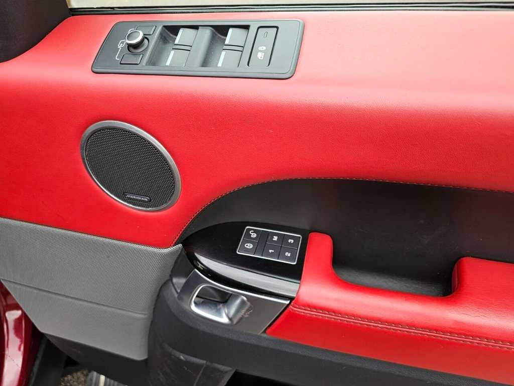 Used Land Rover Range Rover Sport 2017 for sale - 78078117: Photo 11