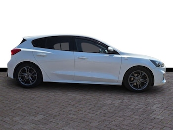Used Ford Focus 2019 for sale - 79254157: Photo