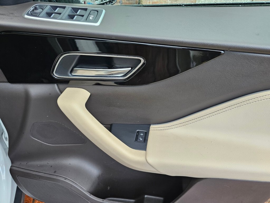 Used Jaguar F-Pace 2017 for sale - 78078122: Photo 11