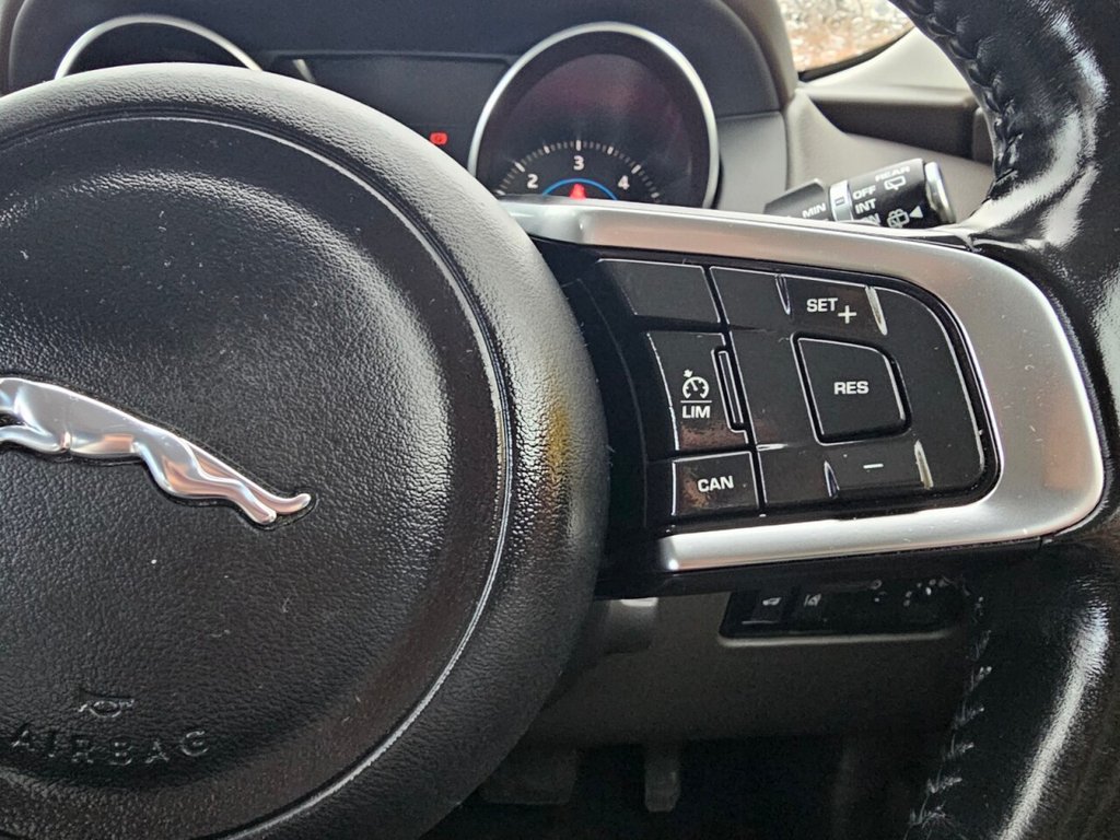 Used Jaguar F-Pace 2017 for sale - 78078122: Photo 16