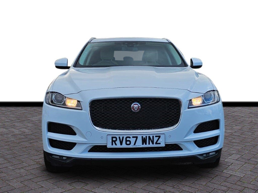 Used Jaguar F-Pace 2017 for sale - 78078122: Photo 2