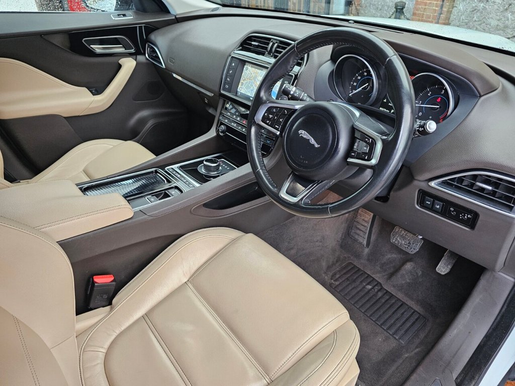 Used Jaguar F-Pace 2017 for sale - 78078122: Photo 29