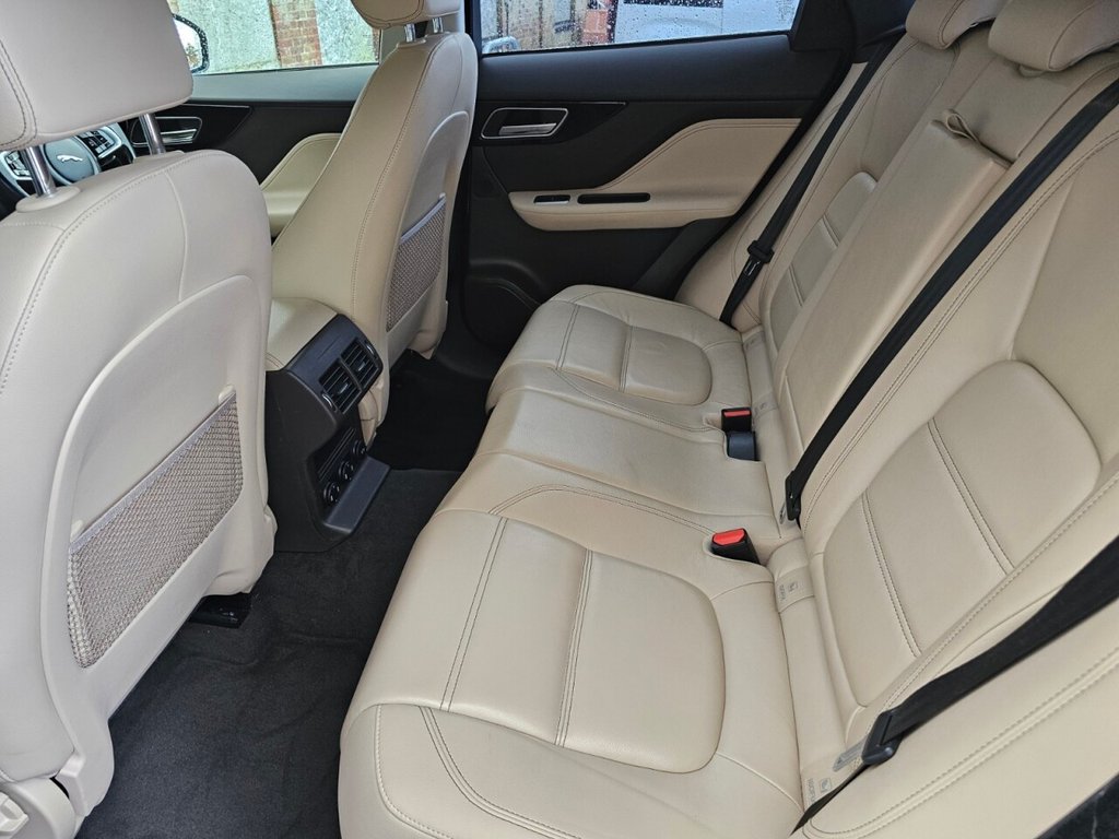 Used Jaguar F-Pace 2017 for sale - 78078122: Photo 37