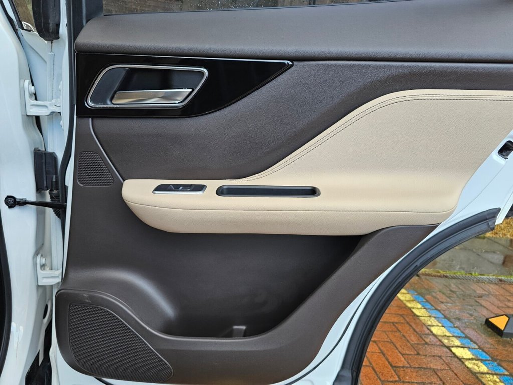 Used Jaguar F-Pace 2017 for sale - 78078122: Photo 38