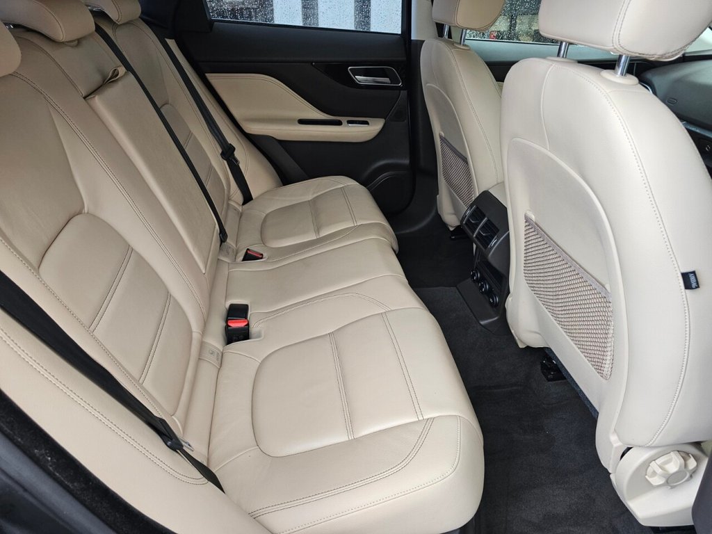 Used Jaguar F-Pace 2017 for sale - 78078122: Photo 40