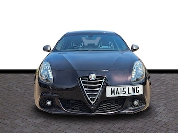 Used Alfa Romeo Giulietta 2015 for sale - 79022245: Photo