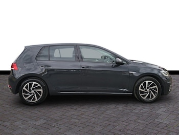 Used Volkswagen Golf 2019 for sale - 79334611: Photo