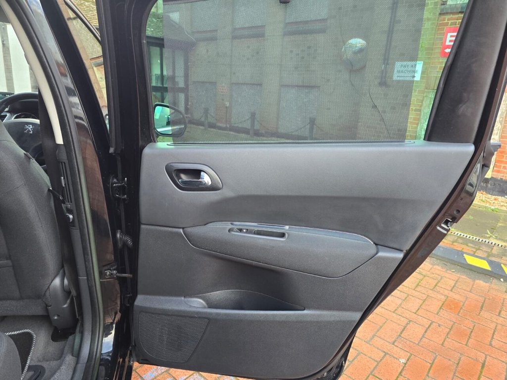 Used Peugeot 5008 2014 for sale - 78078094: Photo 27