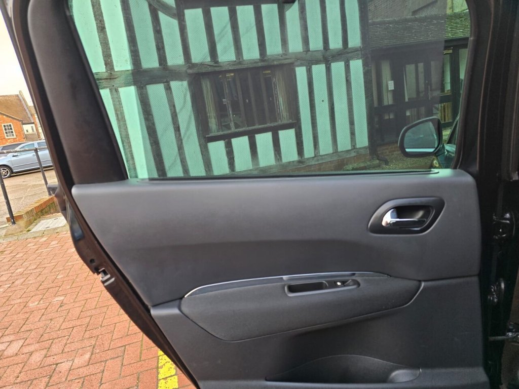 Used Peugeot 5008 2014 for sale - 78078094: Photo 29