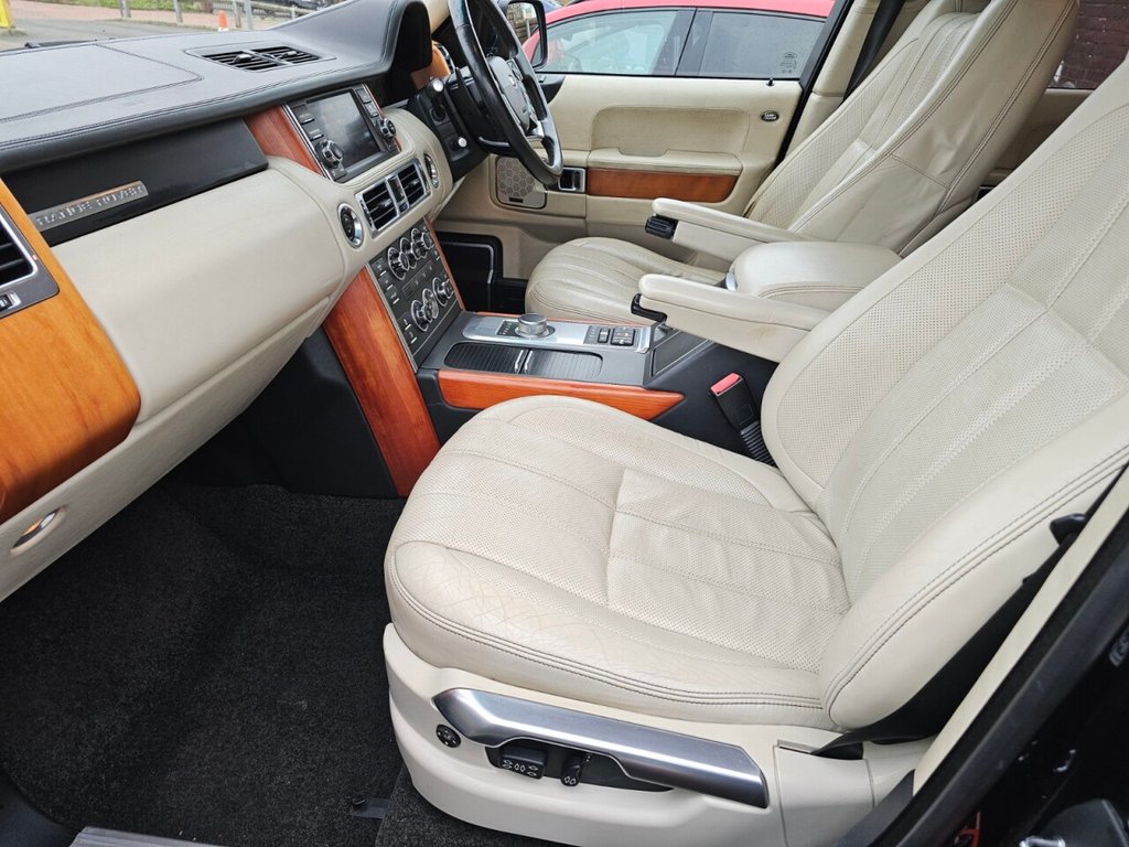 Used Land Rover Range Rover 2011 for sale - 78078095: Photo 25