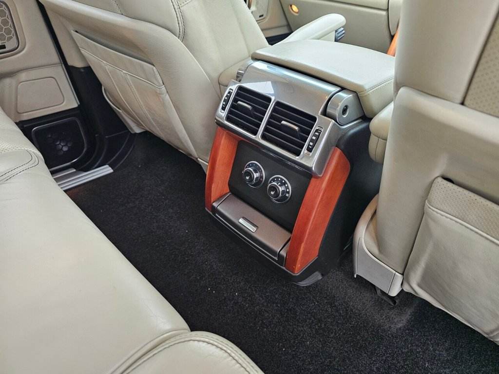 Used Land Rover Range Rover 2011 for sale - 78078095: Photo 32