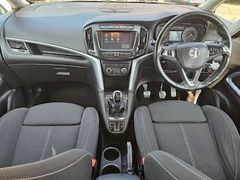 Used Vauxhall Zafira 2016 for sale - 79245439: Photo