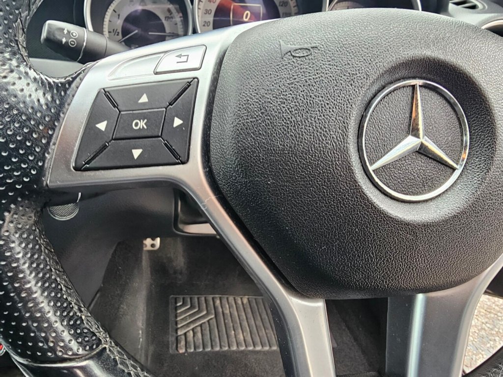 Used Mercedes-Benz C Class 2011 for sale - 78078089: Photo 16