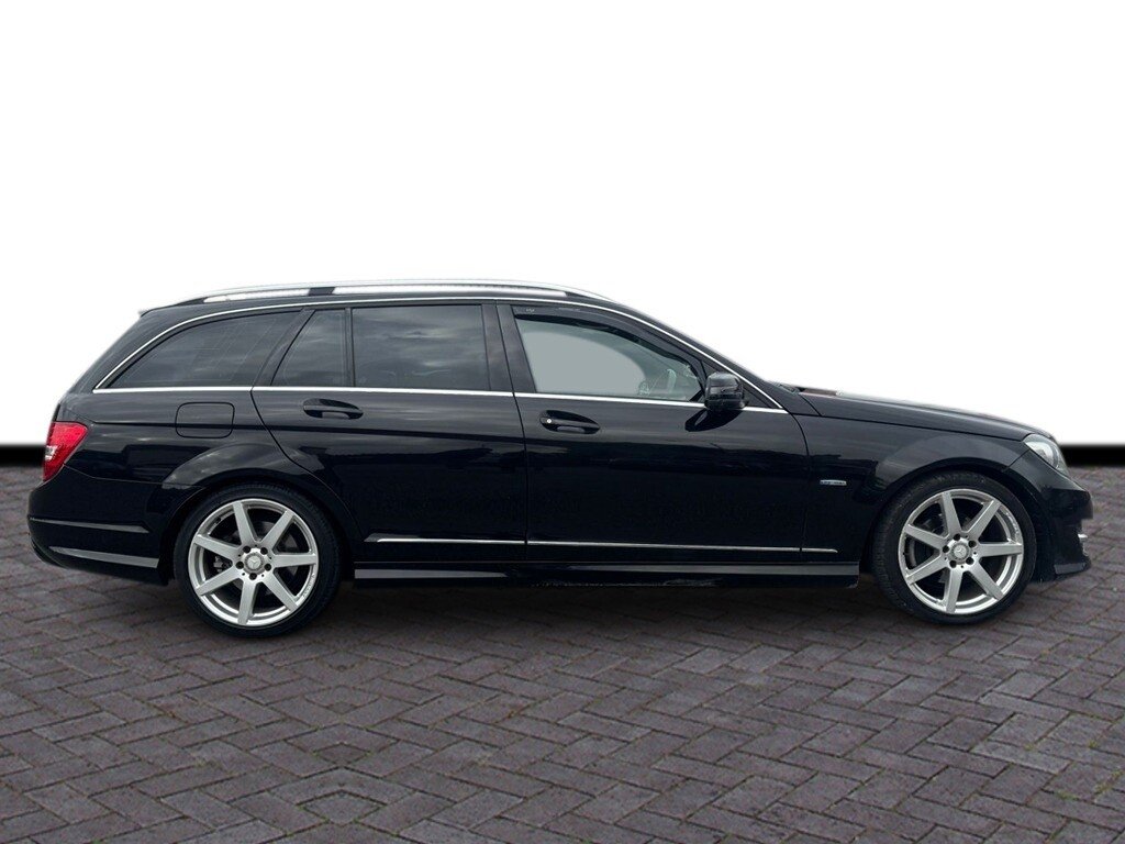 Used Mercedes-Benz C Class 2011 for sale - 78078089: Photo 4