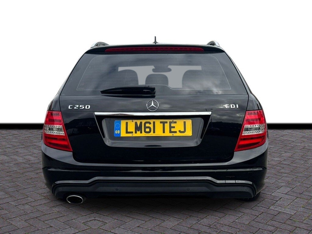 Used Mercedes-Benz C Class 2011 for sale - 78078089: Photo 6