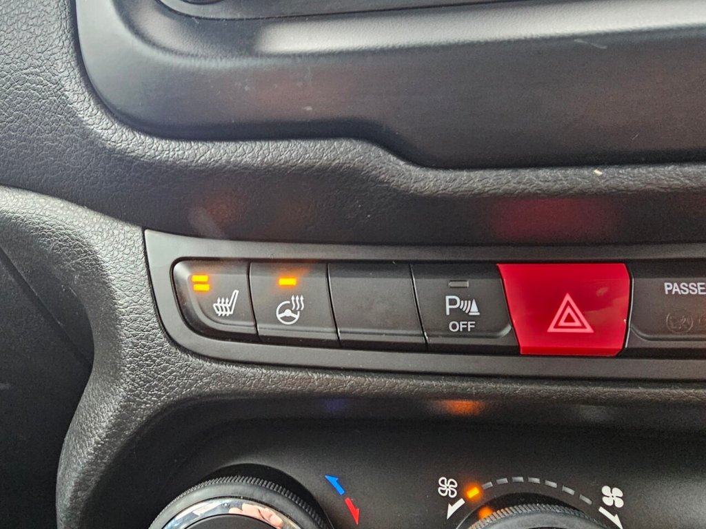 Used Jeep Renegade 2015 for sale - 78078123: Photo 22