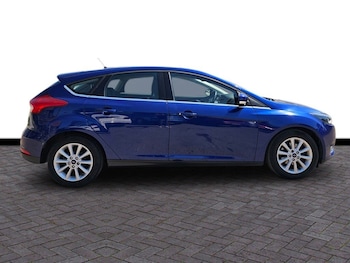 Used Ford Focus 2017 for sale - 78463577: Photo