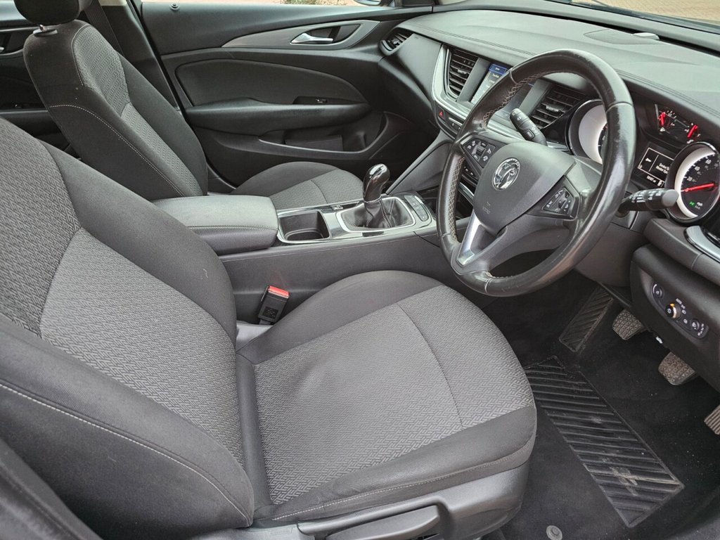 Used Vauxhall Insignia 2018 for sale - 78078111: Photo 11