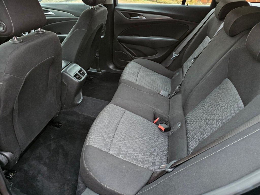 Used Vauxhall Insignia 2018 for sale - 78078111: Photo 25