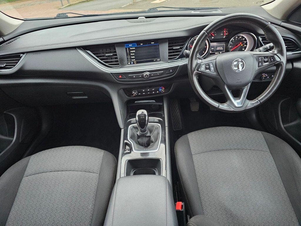 Used Vauxhall Insignia 2018 for sale - 78078111: Photo 3