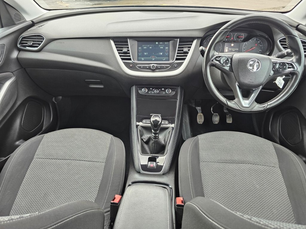 Used Vauxhall Grandland X 2018 for sale - 78096940: Photo 2