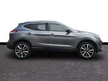 Used Nissan Qashqai 2016 for sale - 78930330: Photo