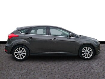 Used Ford Focus 2015 for sale - 78780332: Photo
