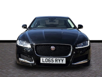 Used Jaguar XF 2015 for sale - 79409131: Photo