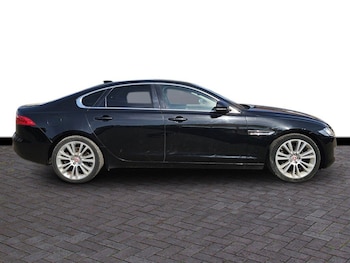 Used Jaguar XF 2015 for sale - 79409131: Photo