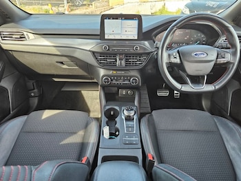 Used Ford Focus 2018 for sale - 78472449: Photo