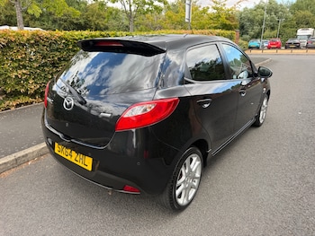 Used Mazda Mazda2 2014 for sale - 79589200: Photo