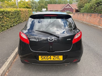 Used Mazda Mazda2 2014 for sale - 79589200: Photo