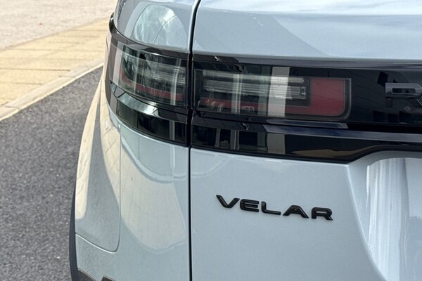 Used Land Rover Range Rover Velar 2024 for sale - 76220185: Photo 20