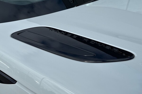 Used Land Rover Range Rover Velar 2024 for sale - 76220185: Photo 28