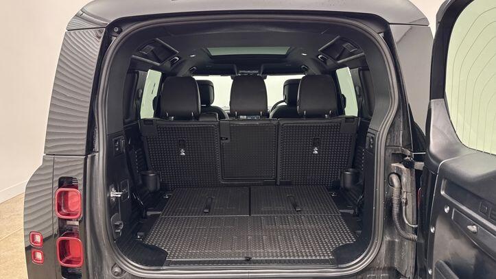 Used Land Rover Defender 2025 for sale - 77764490: Photo 10
