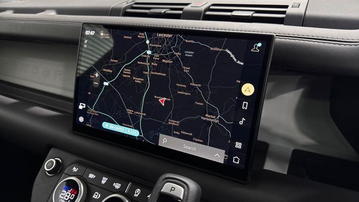 Used Land Rover Defender 2025 for sale - 77764490: Photo 11