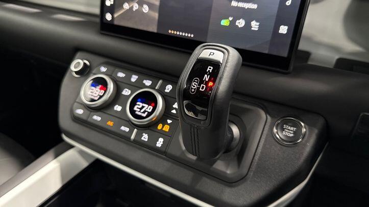 Used Land Rover Defender 2025 for sale - 77764490: Photo 13