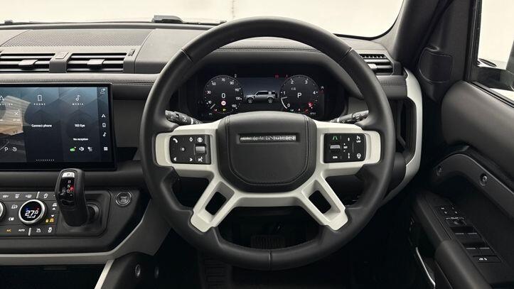 Used Land Rover Defender 2025 for sale - 77764490: Photo 15